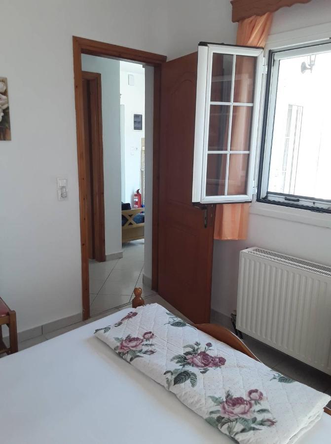 아르고스톨리온 Elenh House 아파트 외부 사진