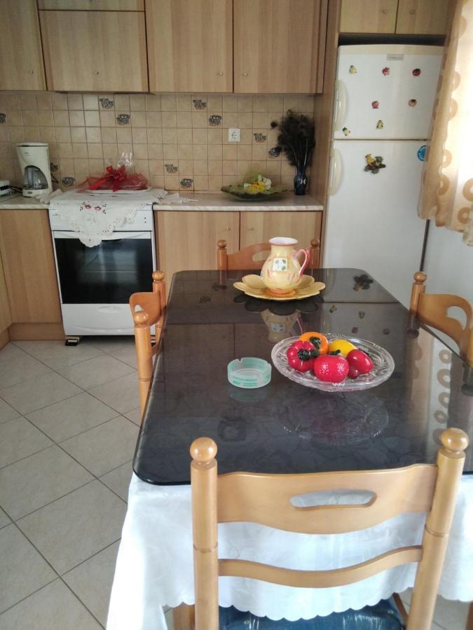 아르고스톨리온 Elenh House 아파트 외부 사진